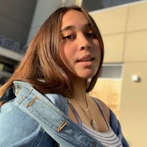 Meet your Posher, Lena